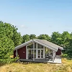 3 Bedroom Lovely In Ferienhaus