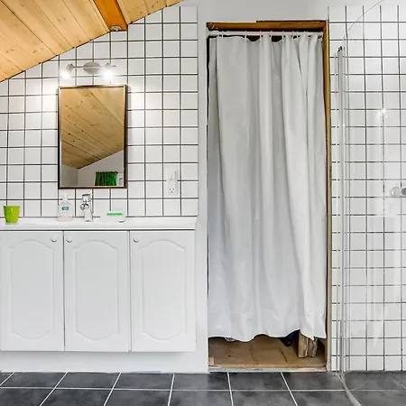 Σπίτι διακοπών 3 Bedroom Lovely In